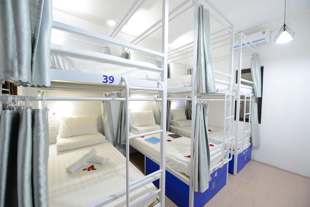 Pillow Backpacker Hostel (Adults Only) Ανόι Εξωτερικό φωτογραφία