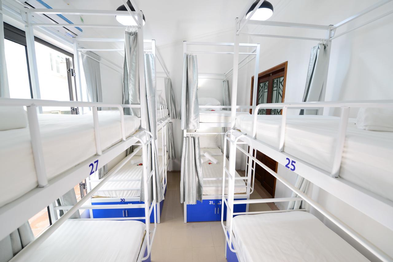 Pillow Backpacker Hostel (Adults Only) Ανόι Εξωτερικό φωτογραφία