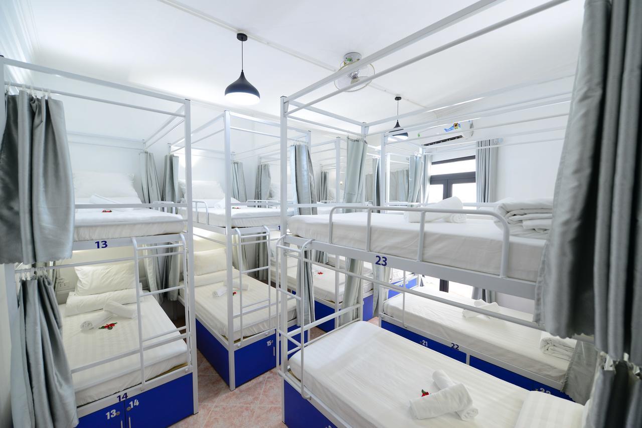 Pillow Backpacker Hostel (Adults Only) Ανόι Εξωτερικό φωτογραφία