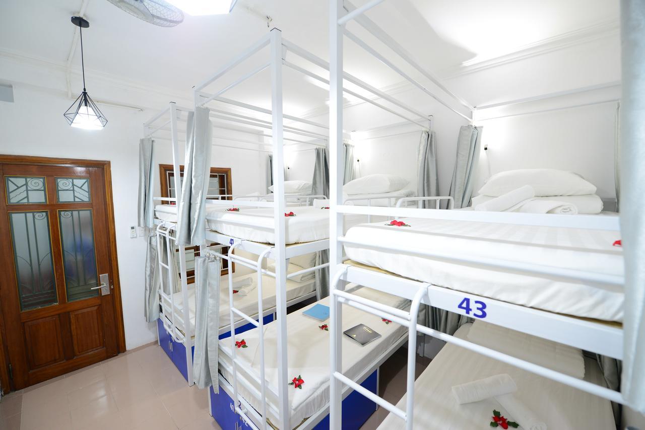 Pillow Backpacker Hostel (Adults Only) Ανόι Εξωτερικό φωτογραφία