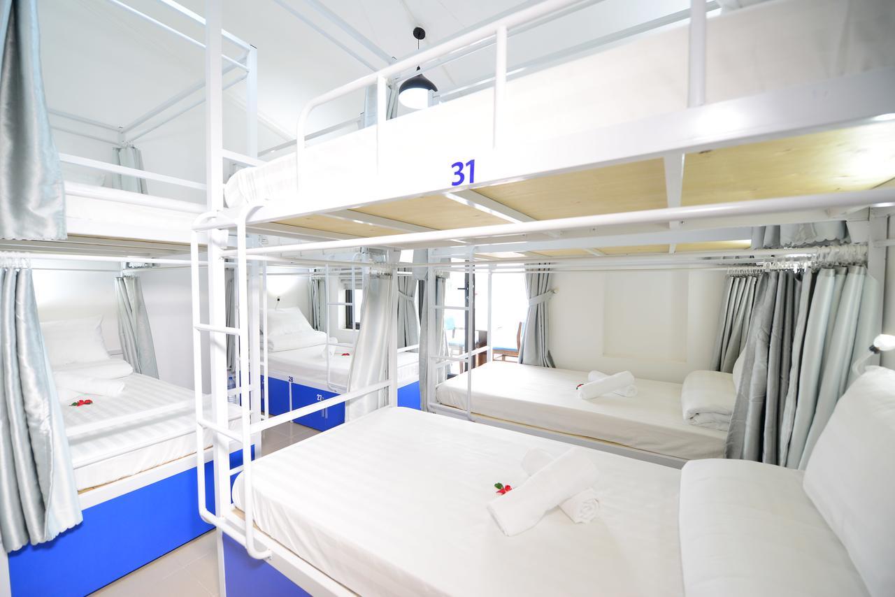 Pillow Backpacker Hostel (Adults Only) Ανόι Εξωτερικό φωτογραφία