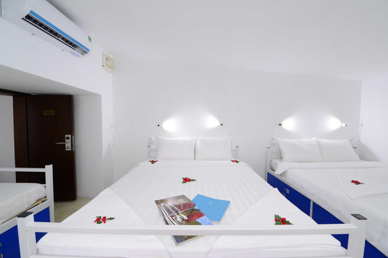 Pillow Backpacker Hostel (Adults Only) Ανόι Εξωτερικό φωτογραφία